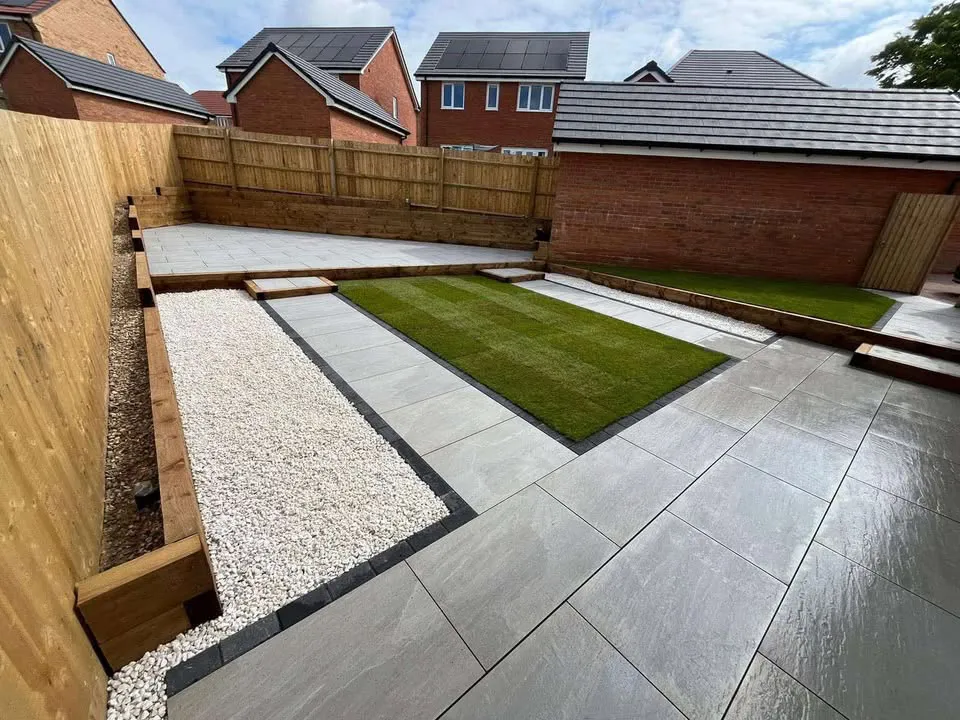 Durable Fencing & Bespoke Decking in Basingstoke